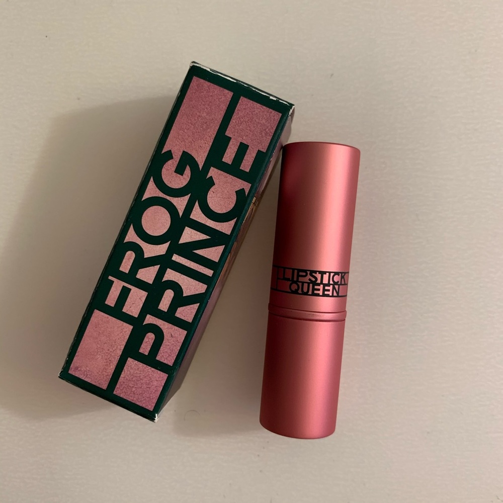 Frog prince color changing lipstick